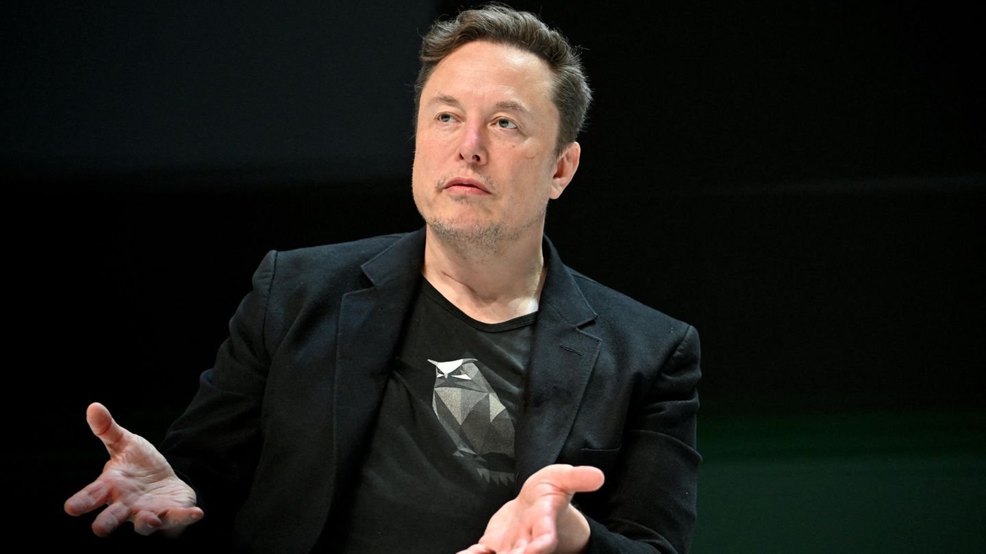 Droni kamikaze USA connessi a Starlink: il rischio della dipendenza da SpaceX