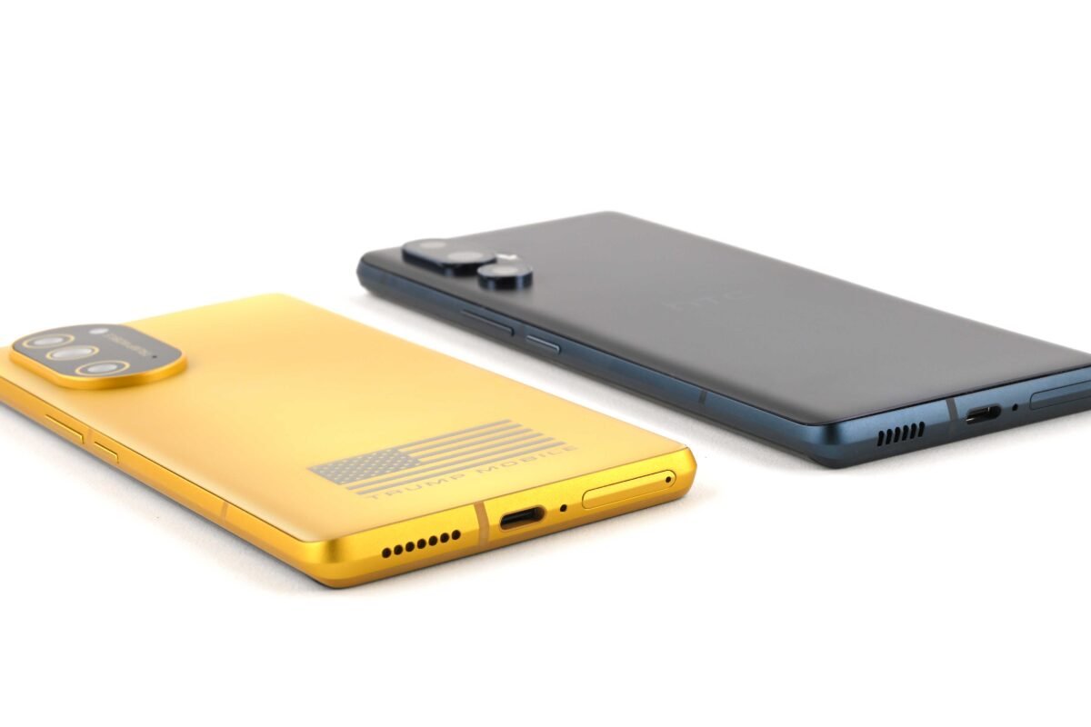 trump phone ifixit htc teardown